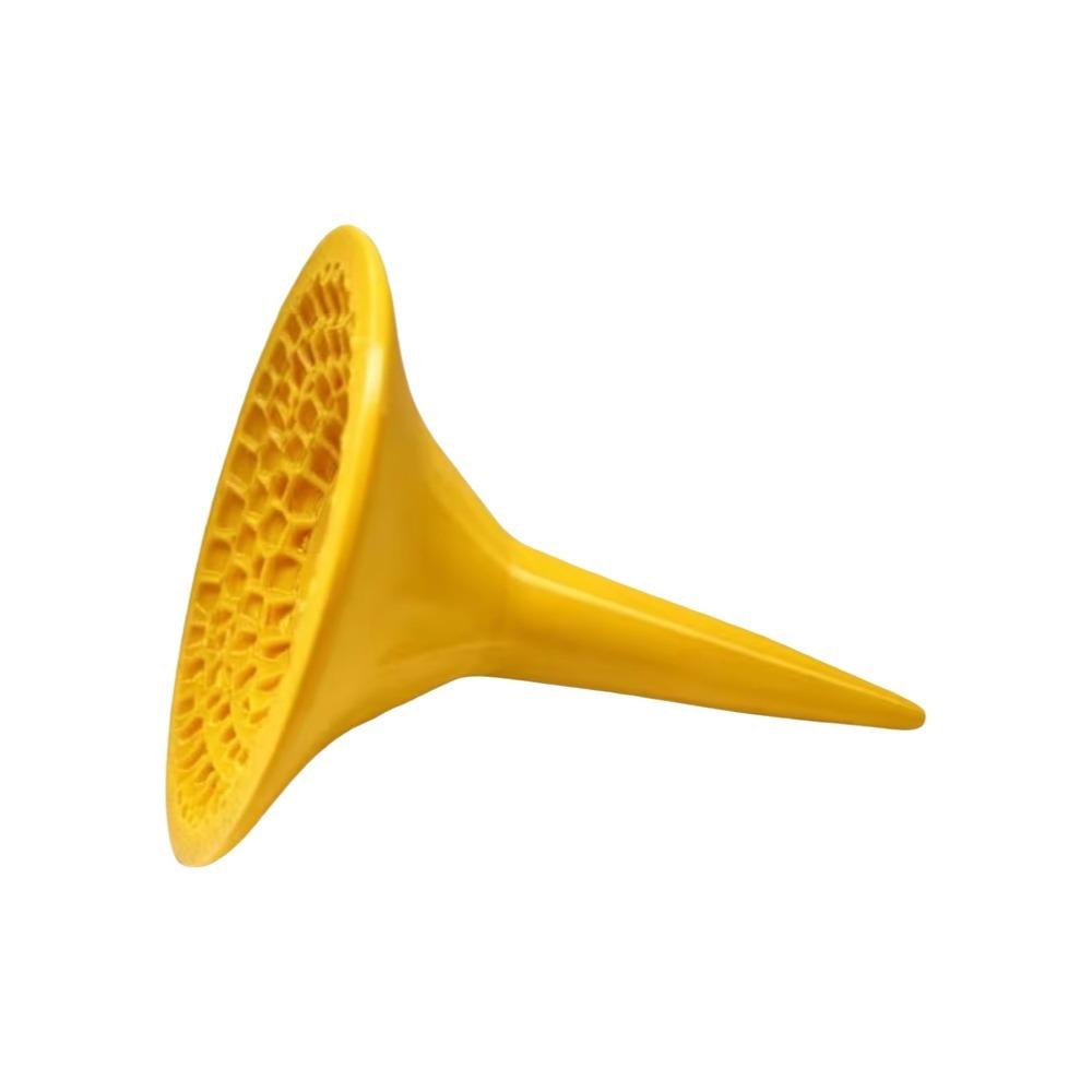 3D Printed Bee Water Cup Plastic Bee Drinking Device Creative Bee Water Feeder Lawn Landscape