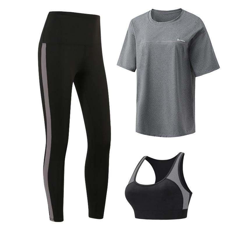 Plus Size Sporty Yoga Three-Piece Set - Breathable, Loose-Fit, Quick-Dry Short Sleeve Fitness Wear for Spring/Summer