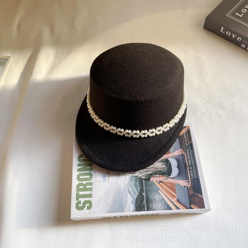 French Pearl Chain Top Hat Women's Autumn and Winter Warm Flat Top Felt Hat British Celebrity Retro Versatile Fashion Hat