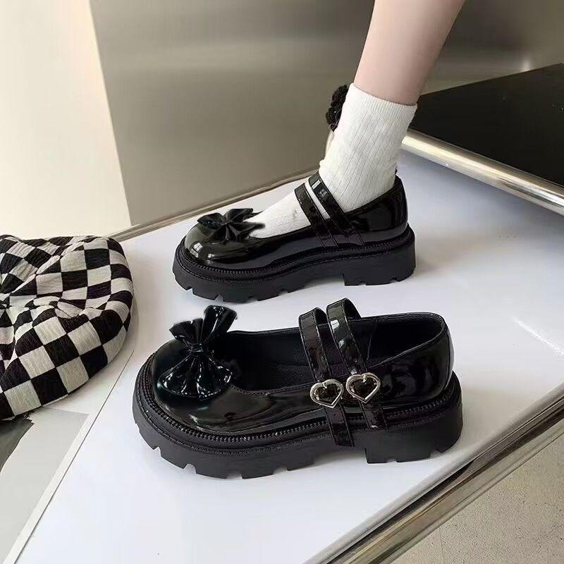 

Z маленькие кожаные туфли женские весна и осень маффин женские туфли 2025 новые британский колледж стиль взрывная платформа любовь Мэри Джейн одинарные 45