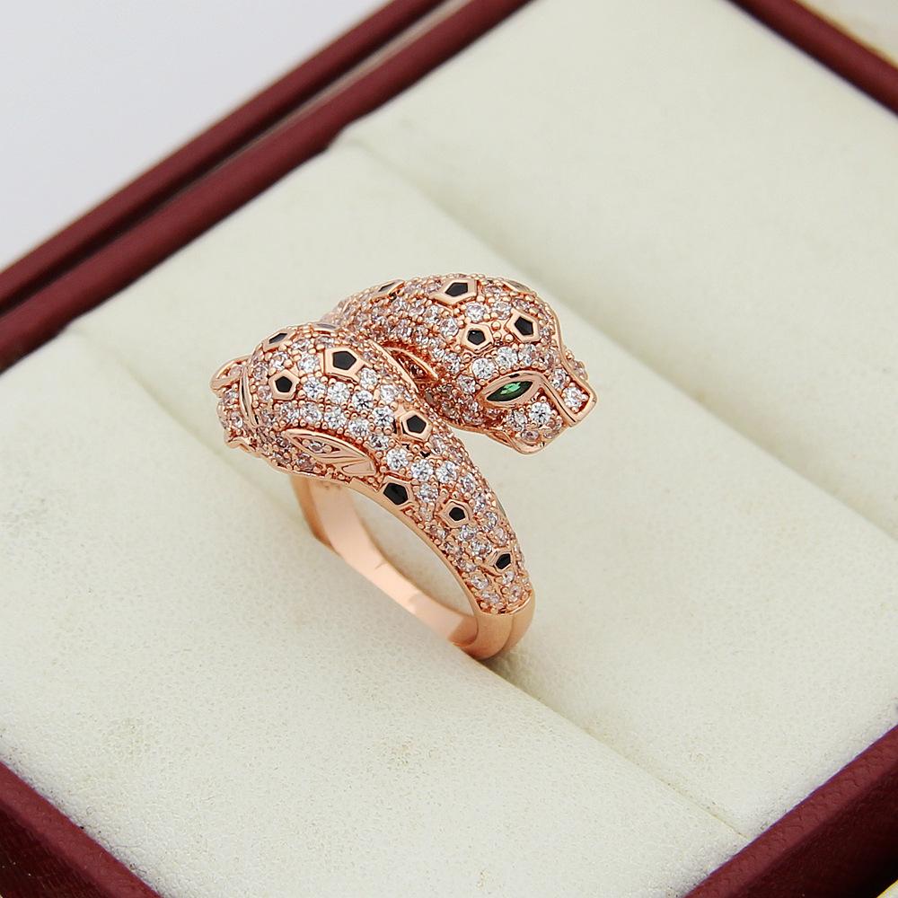 Ah, gold jewelry, green diamond eyes full of diamonds, double leopard open ring, double leopard head full diamond ring, leopard.