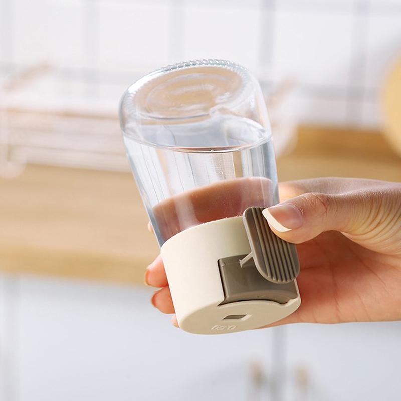 Cheap Pressed Salt Control Shaker Dosing Salt Shaker Sealed Moisture