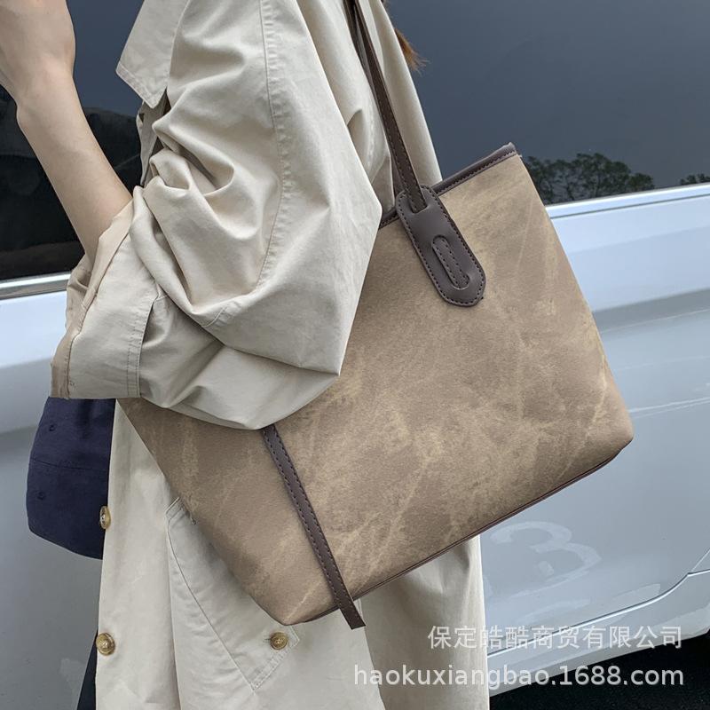 Contrasting Color Tote Bag Women's Large-capacity 2025 New Summer Versatile Casual Shoulder Bag, High-end Sense Work Commuter Bag