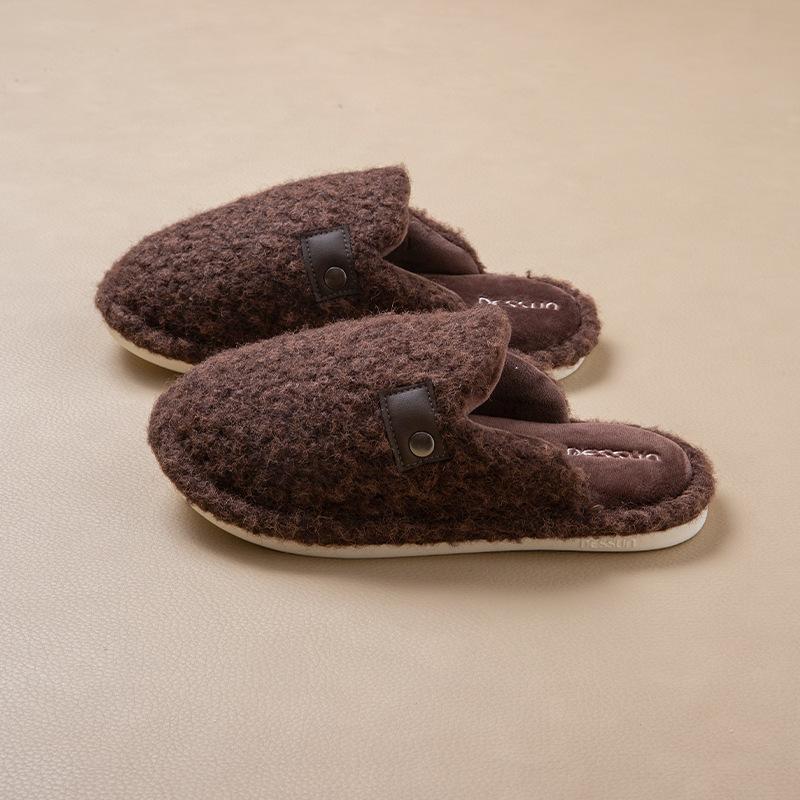 New Home Thermal and Fleece Home Slippers Thick-bottomed Plush Autumn and Winter Cotton Slippers, High-end Non-slip Winter Outer Wear