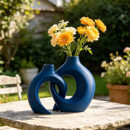 Vase Ornament, Resin Decorative Vase Sculpture, Table Decor for Living Room Bedroom Office Home Balcony Indoor