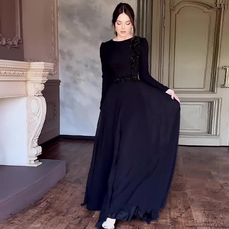 

2024 Осеннее женское однотонное платье с вышивкой и длинными рукавами XXXL чёрный