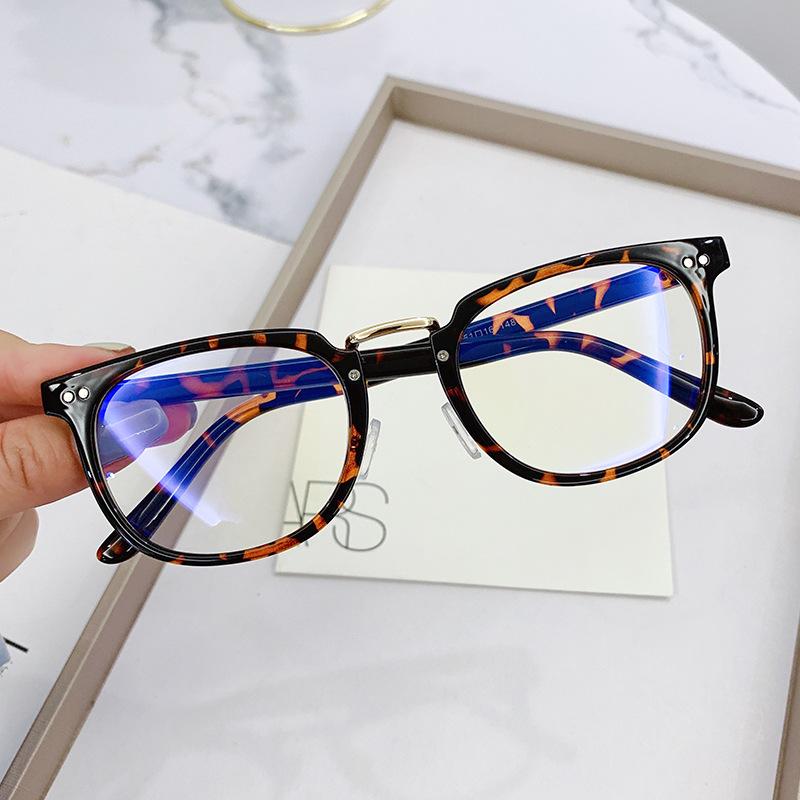 Fashion Ladies Cat Eye TR Frame Anti Blue Light Prescription Myopia Glasses Photochromic Custom Design