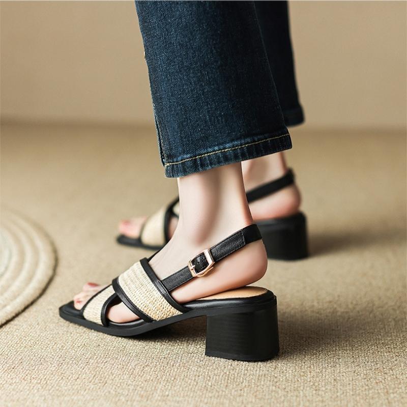 Ladies Shoes on Sale 2024 New Fashion Buckle Women's Sandals Summer Solid Outdoor Flat Casual Women Beach Sandalias Zapatos