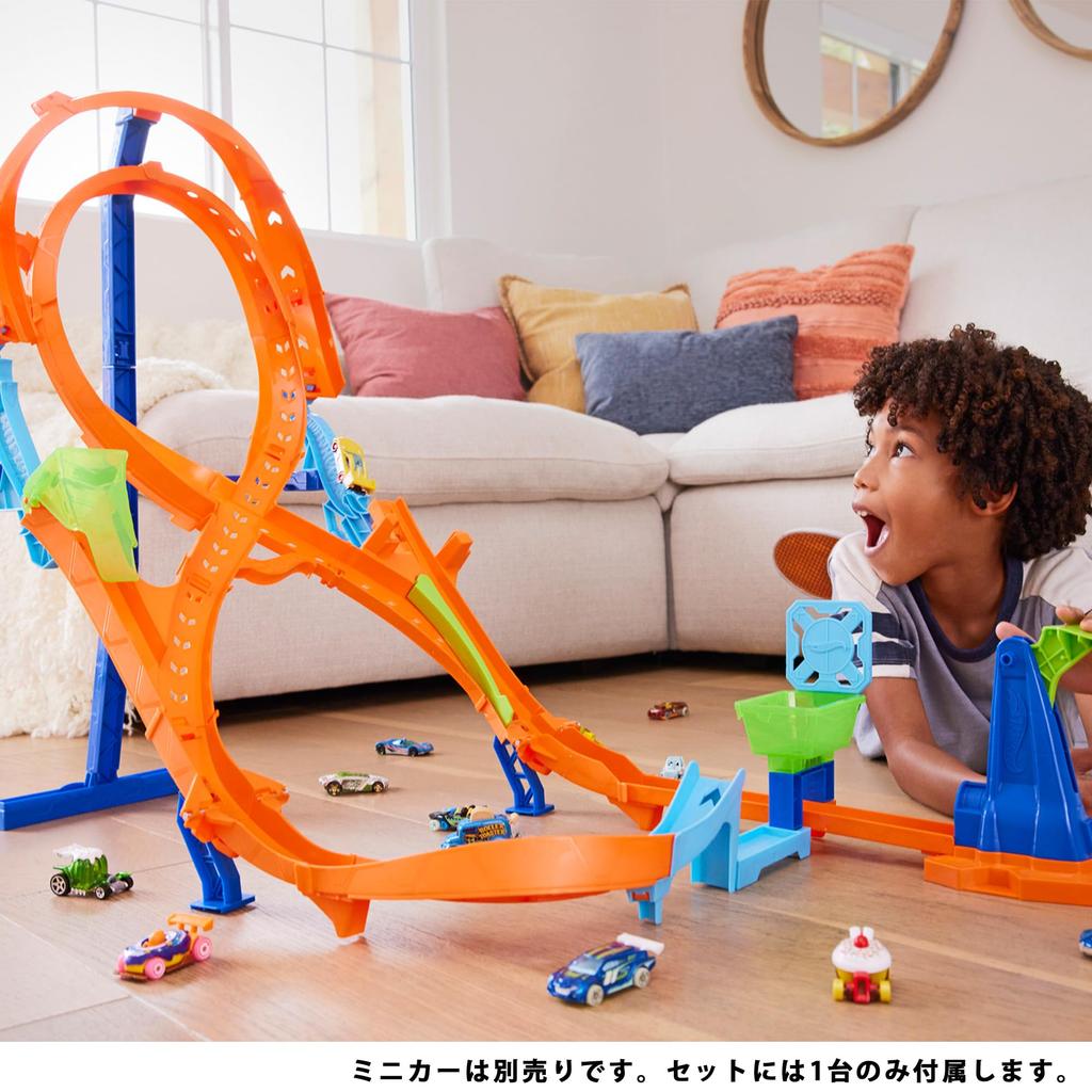 Hot Wheels Achter Sprung Zwilling Enthält 1 Mini Alter Orange HMB15 Spielset, Mitfahrspielzeug, Bahn, Auto, 5+,