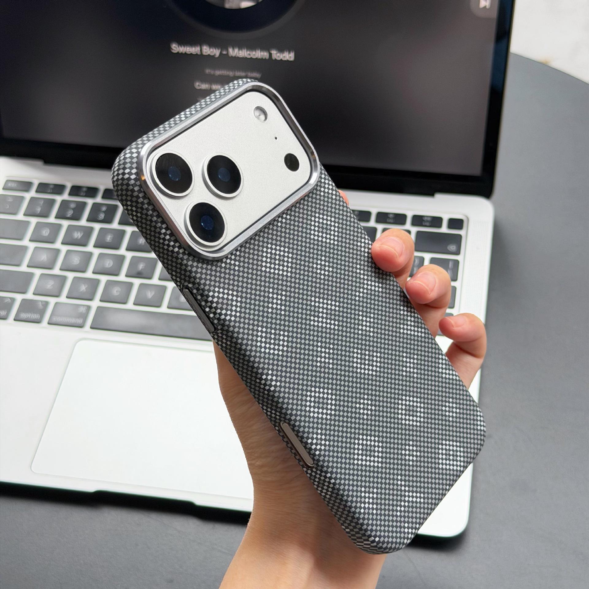 Kevlar Magnetic Protective Cover for iPhone 17 Pro Max/16/15 Pro iPhone 16 Pro Max