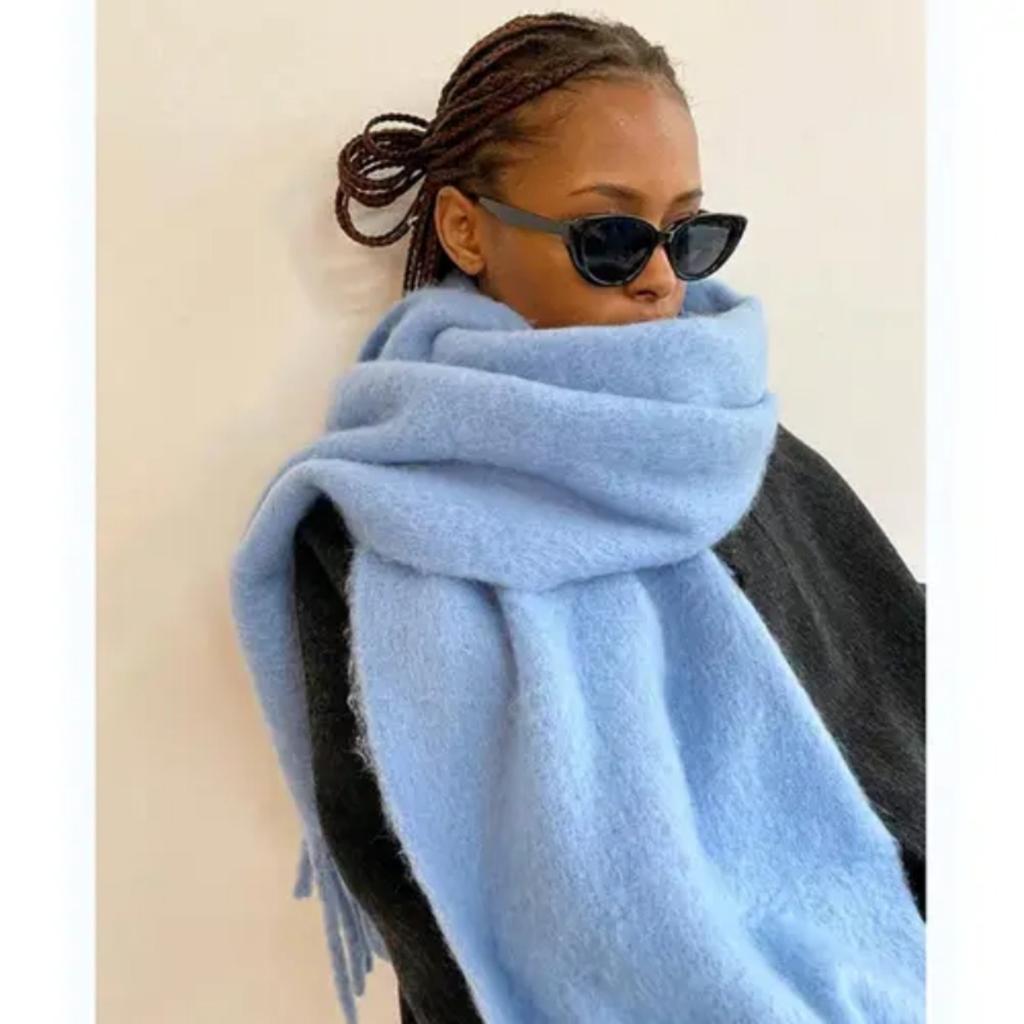 Women's Winter Plush Long Scarf with Tassel - Soft Warm Thick, Warm and Windproof Scarf, Multi Functional Scarf for Daily Outing