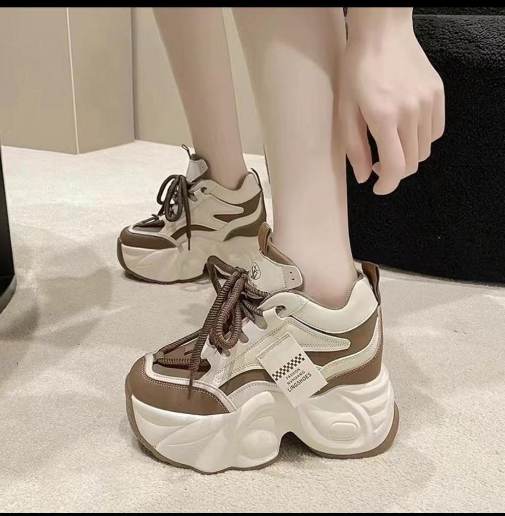 Small man thick-soled inner height increase dad shoes women's new velvet warm sports casual cotton shoes in autumn and winter 2025