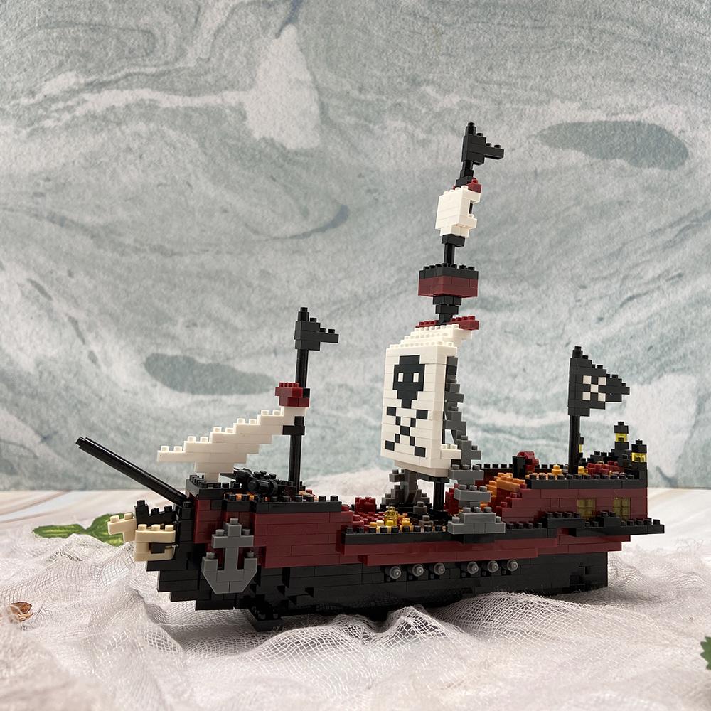 

Non-Toxic Knew Built Black Pirate Ship Plastic 3D Model Building Blocks For Adults Children Micro Mini Bricks Toys Kits Assemble Sailboat in bag