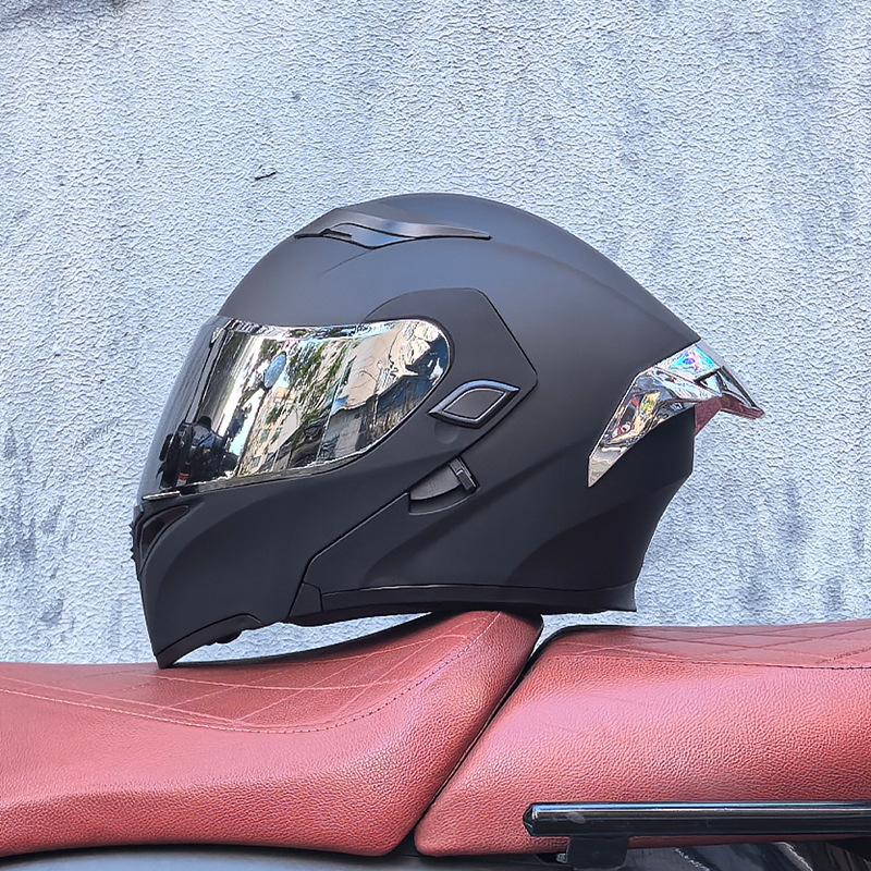 Motorcycle Helmet Peeling Helmet Double Lens Big Tail Locomotive Racing Helmet Running Helmet Men and Women Keep Warm In Winter