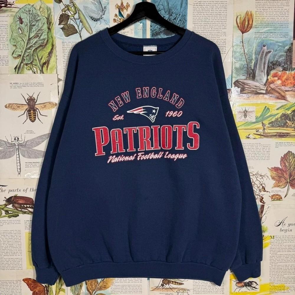 

NE Patriot Football Crewneck Sweatshirt Reprint Unisex Fan Gift S-5XL Unisex T-Shirt S