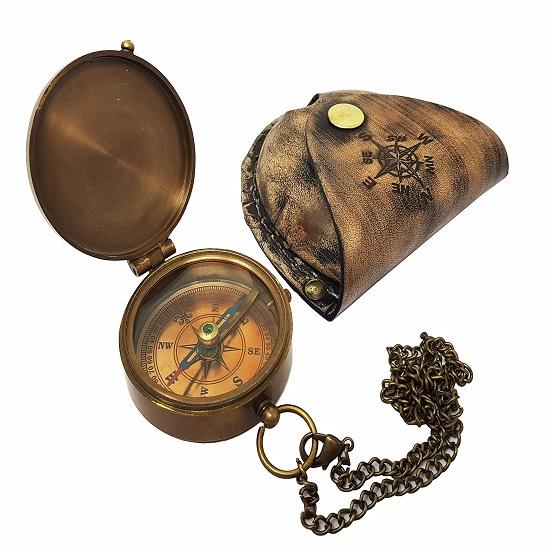 Mosiężny morski kompas kieszonkowy w skórzanym etui Camping Turystyka Kierunek Morskie Ukończenie dla Mężczyzn Jakość Akcesorium