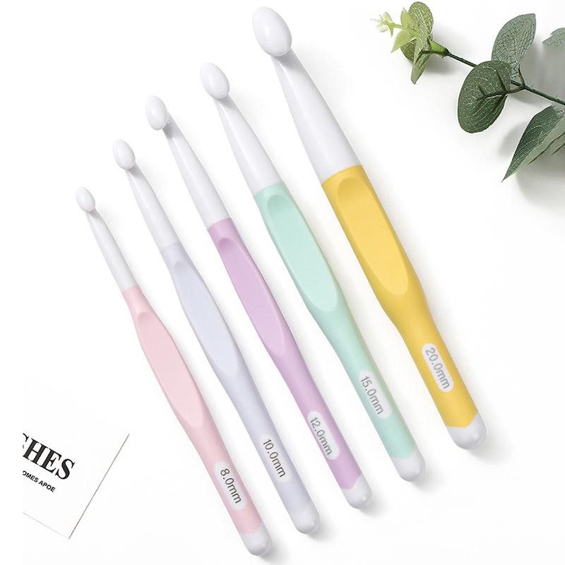 4/5Pcs Ergonomic Handle Crochet Hooks 8/10/12/15/20Mm Knitting Needles Home Weave Yarn Craft Diy Knitting Tool