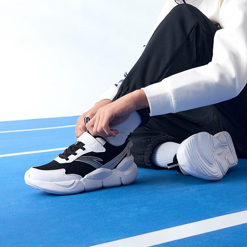 Anta Comfortable Non-Slip Durable Low-Top Kids Running Shoes Kids Sneaker Black White A312345567H-6
