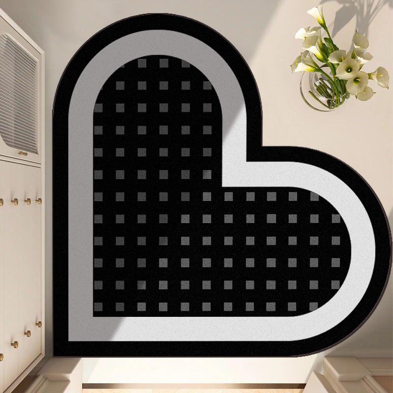 Heart-shaped Kitchen Bathroom Floor Mat Toilet Strong Absorbent Non-slip Foot Mat Diatom Mud Dirty Can Be Wiped Clean