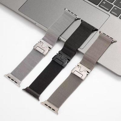 Loop Milanese con Chiusura a Farfalla per Apple Watch Serie S10