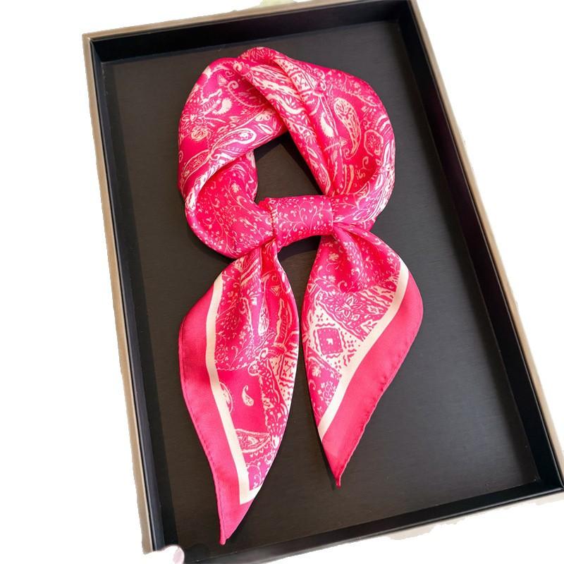 Women S Printed Cashew Pattern Silk Like Square Scarf For Sun Protection And Fashion