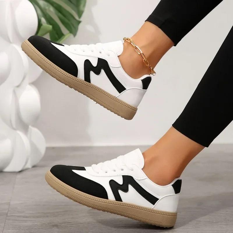 New Flat Luxury Shoes Women 2025 Autumn Classic Ladies Sneakers Women Leather Retro Low Cut Lace -up Casual Round Toe Grey White