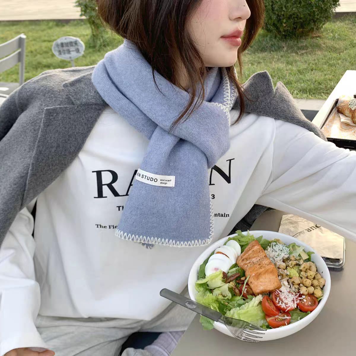 

Сяосянфэн Декоративная линия Узкий шарф для женщин Мягкий и приятный к коже Для пожилых женщин Осень-зима Студенческий шарф для тепла