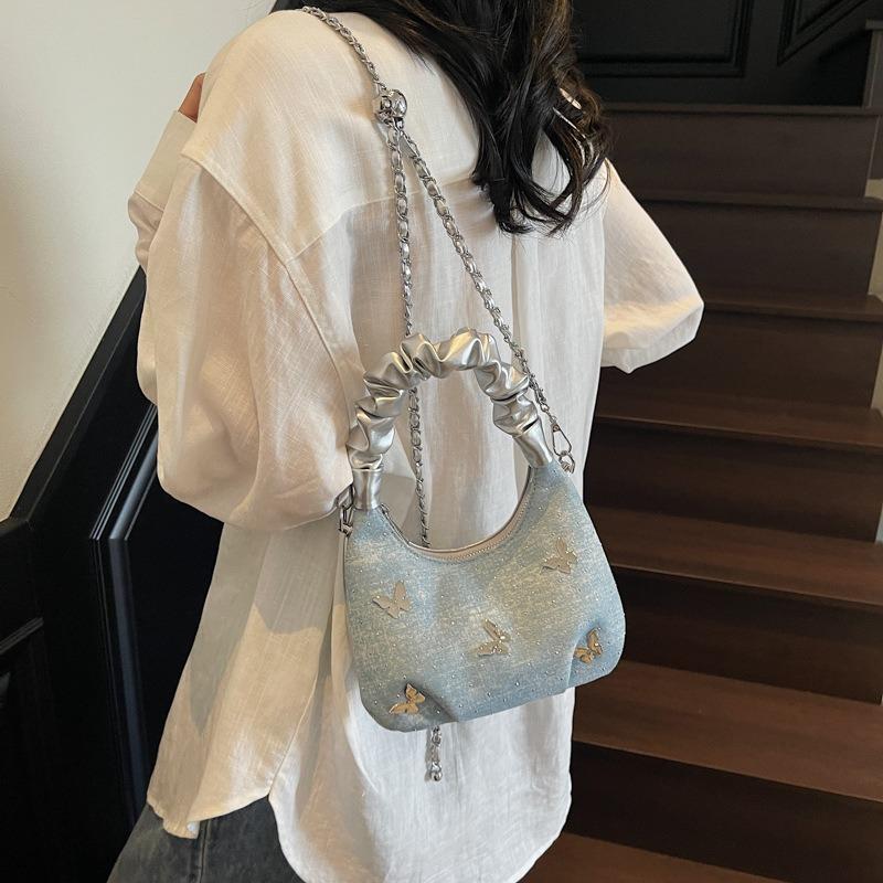 Niche Design Pleated Portable Small Bag Women's New Fashion Chain Messenger Bag Versatile Dumpling Bag