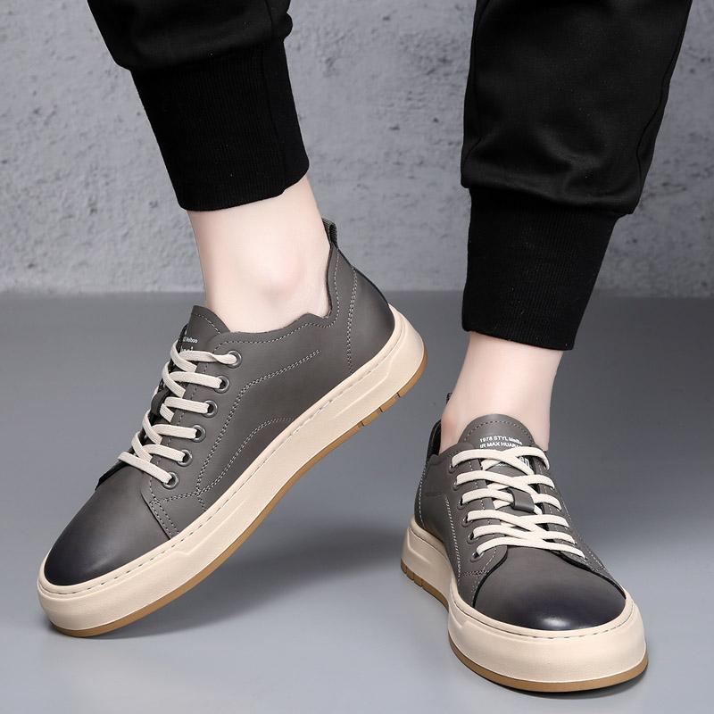 2024 New Designer Men Shoes Casual High Quality Leather Thick Soled Board Shoes Classic Lace-up Walking Running Sports for Men