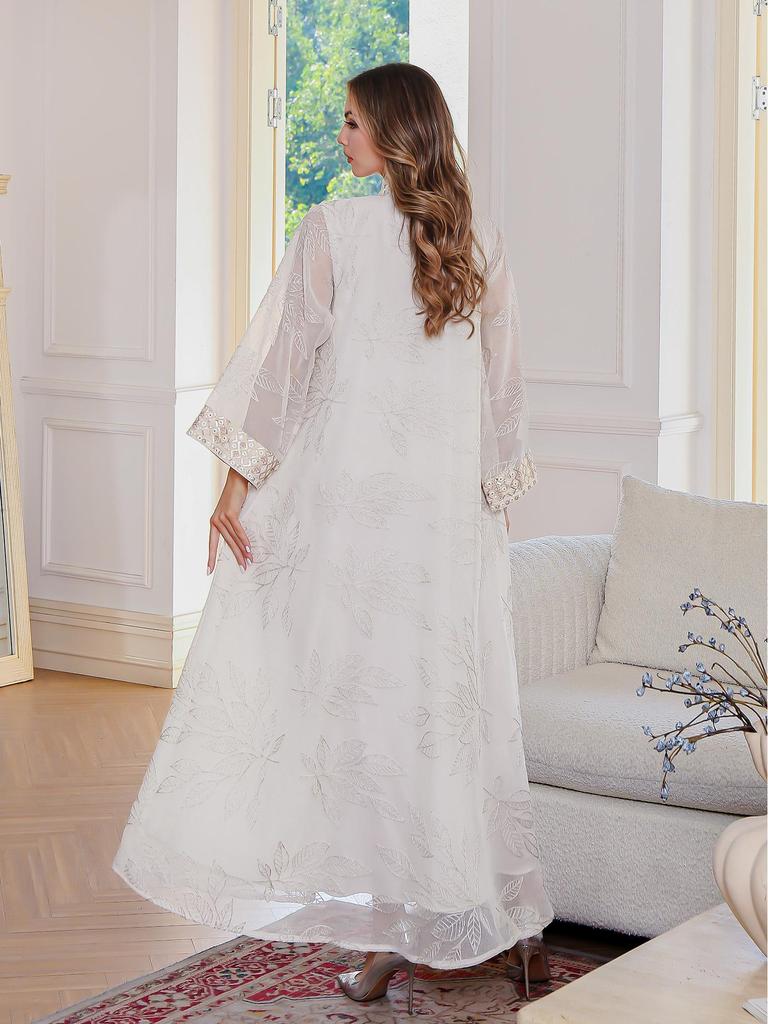 Elegant Embroidered Women's Abaya: Middle Eastern Loose-Fit Long Robe/Dubai Dress