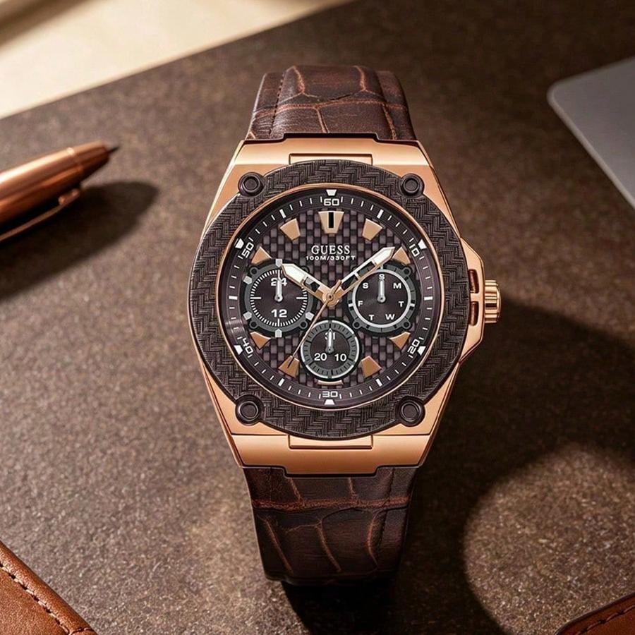 Guess Men`s Quartz Watch W1058G2 gray