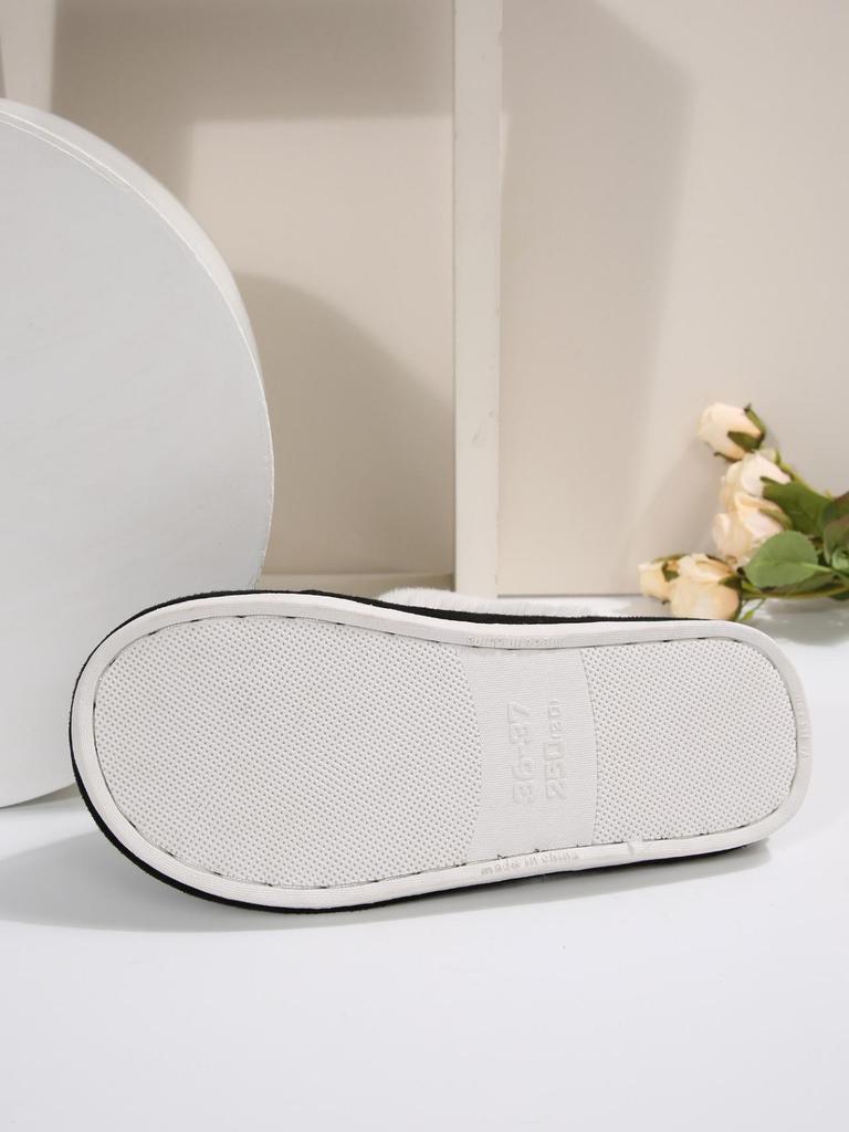 2025 Autumn/Winter Furry Plush Home Slippers - European & American Style