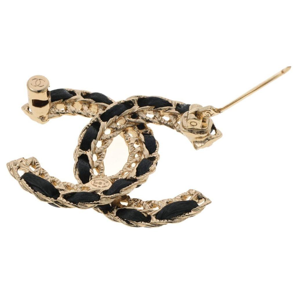Used Chanel/CHANEL Coco Mark Brooch B22S Metal/Leather Gold/Black [Used]