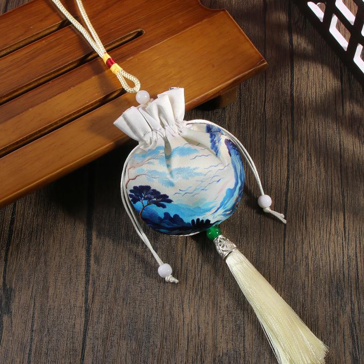 Chinese Mugwort Sachet: Traditional Herbal Mosquito Repellent Car Ornament - Dragon Boat Festival Pendant