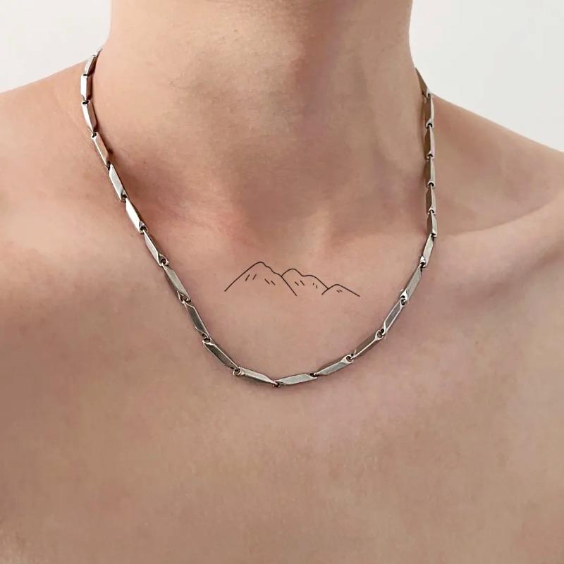 Exclusive Design Titanium Steel Oval Chain Necklace, Versatile, Luxurious, Hip-hop and Street Style Bamboo Leaf Collar Thin Chain