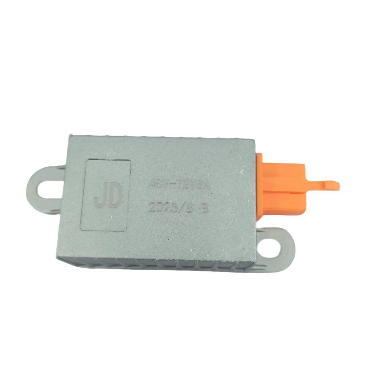 

48V/72V to 12V 8A Waterproof DC Converter for Electric Vehicles RY