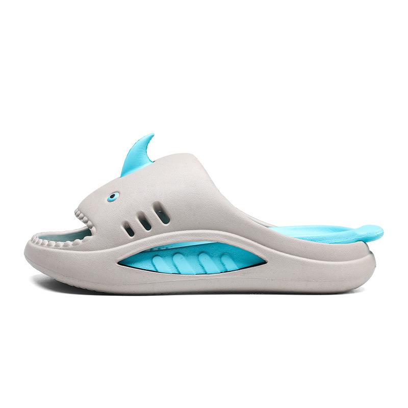 One-word slippers couple summer wear 2024 new thick-soled heightened non-slip stepping on shit feeling personalized beach shoes men