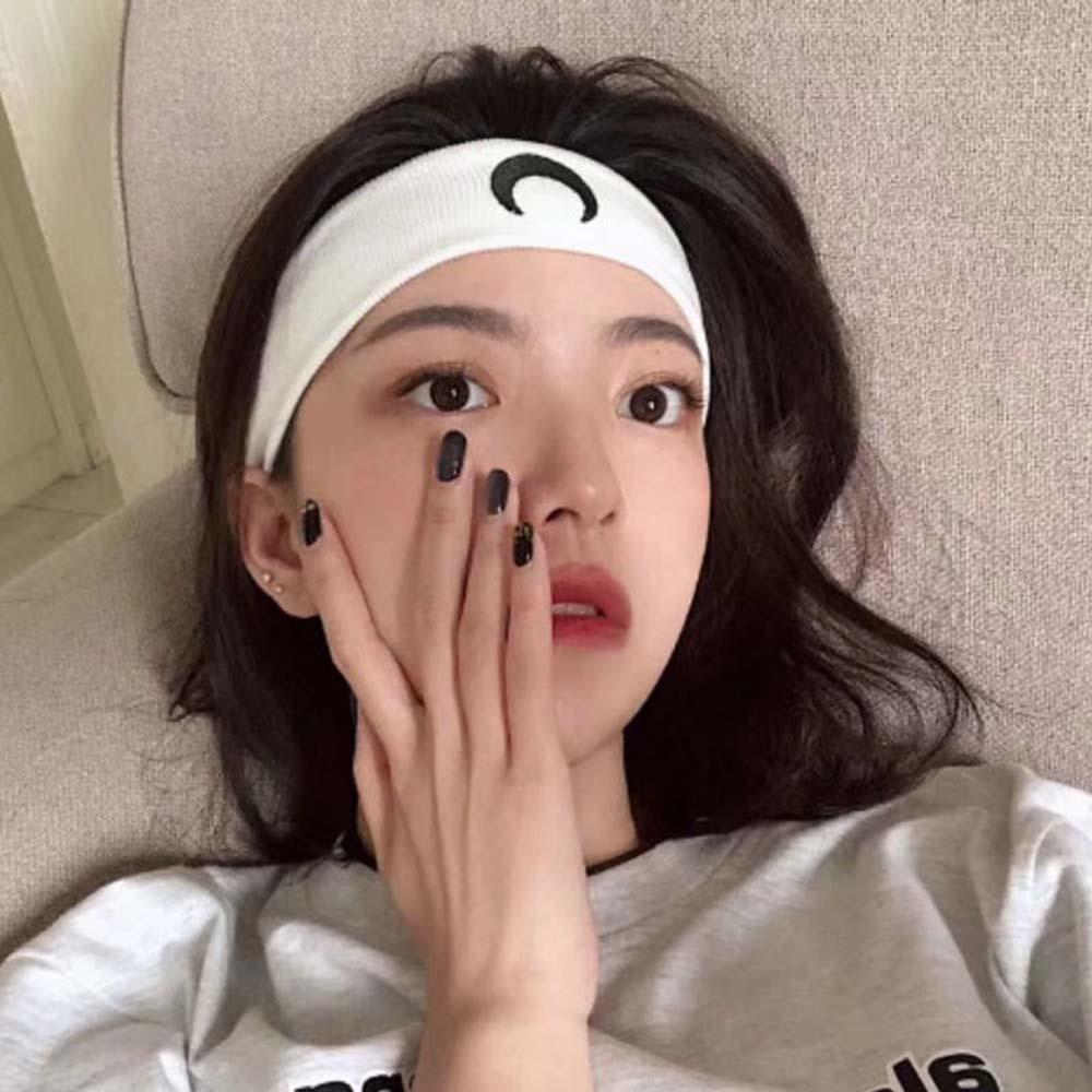 

Мягкие девушки Kpop Впитывание пота Вышивка Повязка на голову Луна Трикотажная спортивная повязка для волос Танцевальная повязка на голову