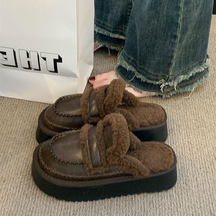 

Thick-soled Birkenstocks women s outer wear fluffy slippers 2025 new autumn and winter velvet snow boots bag head half slippers cotton tow 40 коричневий