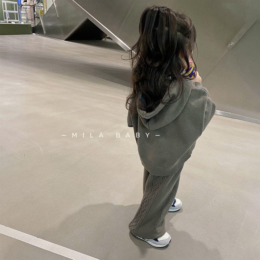 Girls' Korean Style Casual Sweater Set - Versatile Hooded Knitted Cardigan for Autumn and Spring