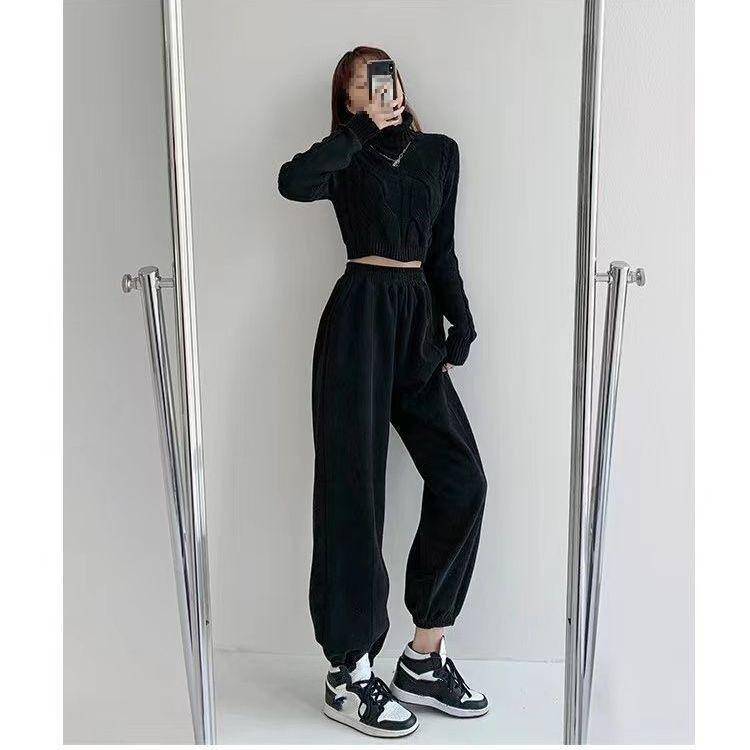 

Women s Plus Size Slimming Harem Joggers - Lightweight, Loose-Fitting Casual Sweatpants for Spring and Autumn S (up to 95 lbs)
