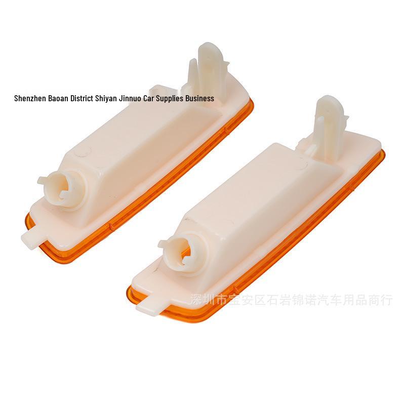 Volkswagen Golf MK6 GTI US Side Marker Turn Signal Light (2009-2013)