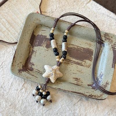 1 peça colar cerâmico estrela estilo étnico corrente para suéter retrô acessórios de roupa de algodão e linho estilo boêmio acessórios para viagem e férias