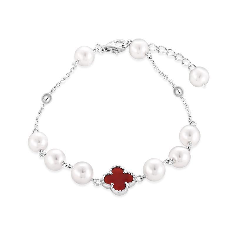 S925 Sterling Silver Pearl Four-Leaf Clover Bracelet: Elegant Women s Niche Design 925 Silver