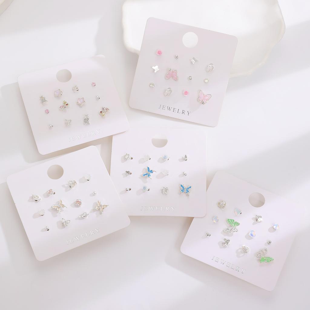 Cute Y2K Butterfly Star Lovely Pearl Stud Earrings for Women Girls Exquisite Mini Earrings Crystal Earrings Set Jewelry Gift