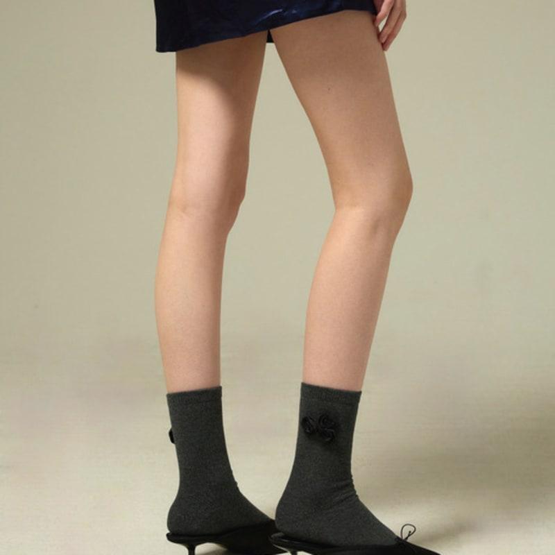 LILYKORI Silky Rose Socks