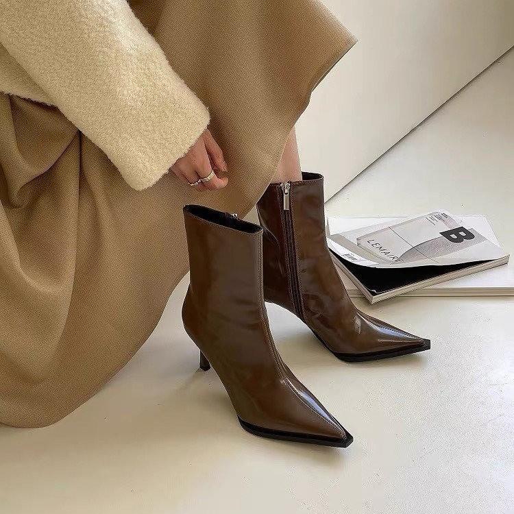French single boots Martin women's shoes temperament black thin 2025 boots spring and autumn pointed new thin heel short boots