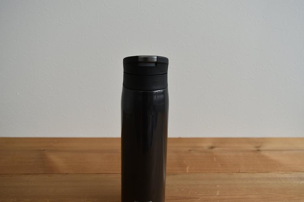 Tiger MCX-A050-KL 500ml Stainless Steel Mini Water Bottle, Direct Drinking, Auto-Lock, Sahara Mug, Lightweight, Dream Gravity, Lamp, Black