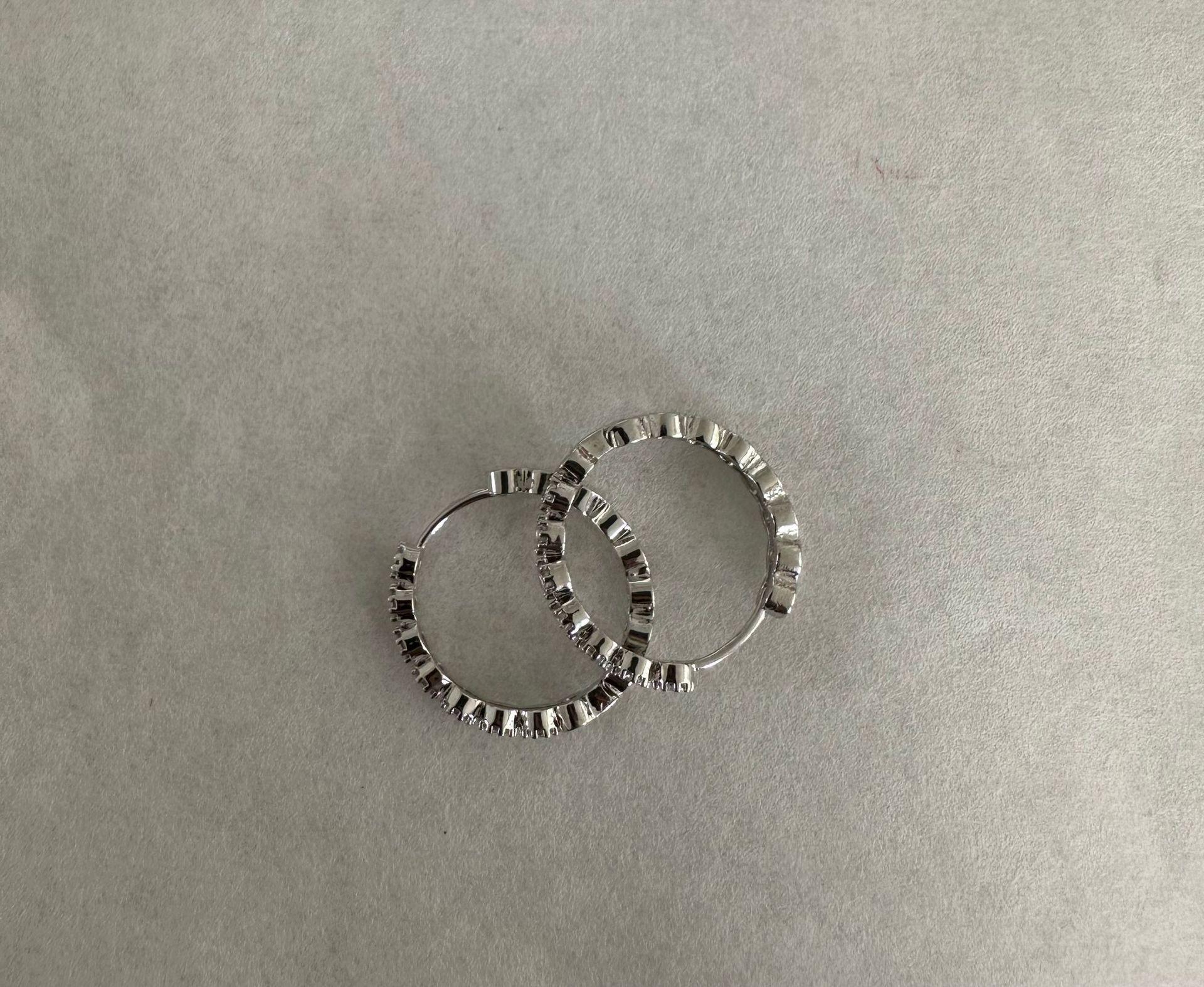 

Fashion Simple Metal Circle Earrings In Cold Wind Niche Design Zircon Earrings Earrings Female Personality Temperament