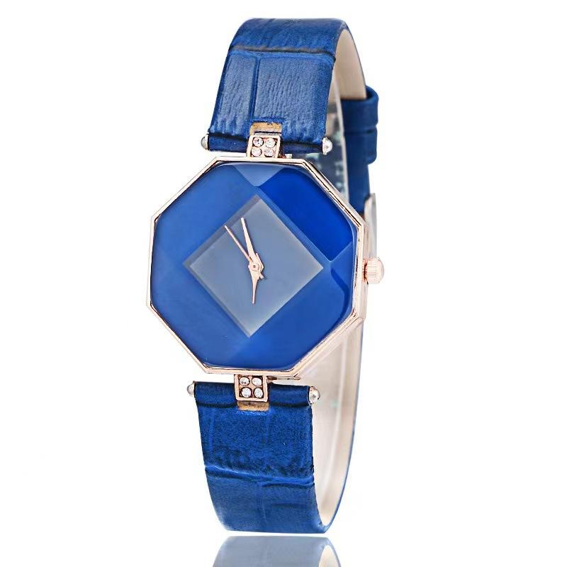 1pc-New Korean Luxury Women's Watch with Angular Diamond Mirror Fashion Watch